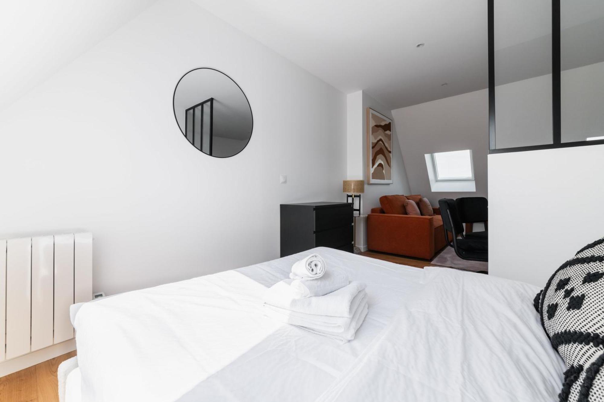 2 Pieces Refait A Neuf Dernier Etage - Paris 19 - 4P - Flat-Guest Διαμέρισμα Εξωτερικό φωτογραφία